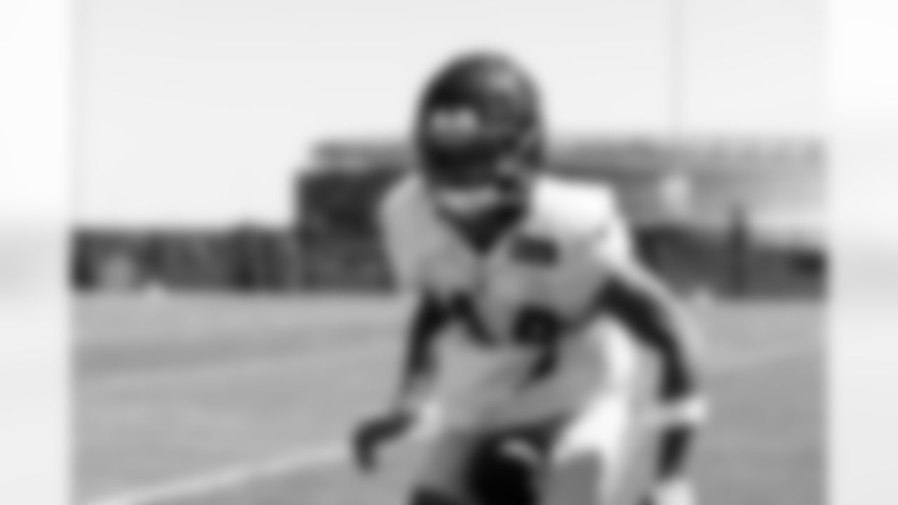 CB Nick McCloud (44)
