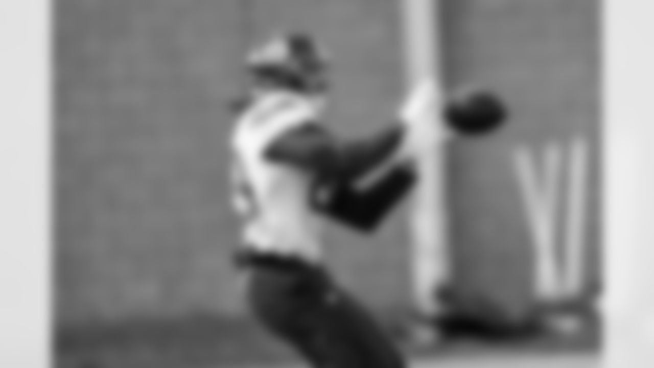 TE Greg Dulcich (89)